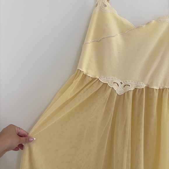 Free People Painted Lady Tulle Maxi Slip Dress Butter Yellow Sz Small - Picture 4 of 8